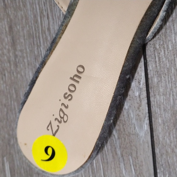 Zigi Soho grey velvet bowtie mules. New. Size 9 - Picture 4 of 9